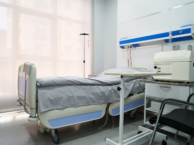 Empty-Bed-On-Hospital-Ward